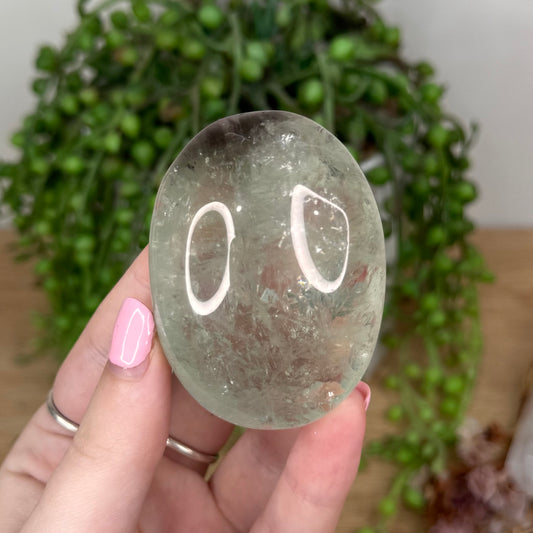 Green Quartz / Phantom Amethyst Palm Stone (U253)