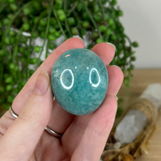 Amazonite Palm Stone (P658)