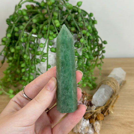 Green Strawberry Quartz Point (P716)