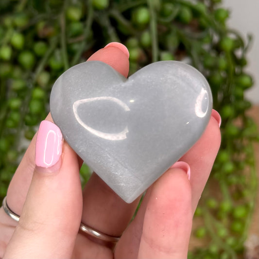 Green Moonstone Heart (U92)