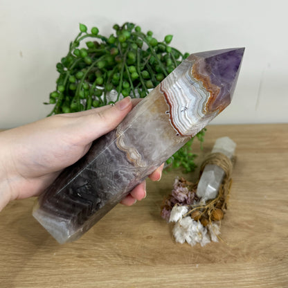Amethyst / Mexican Crazy Lace Agate Tower (P680)
