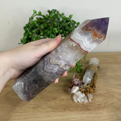Amethyst / Mexican Crazy Lace Agate Tower (P680)
