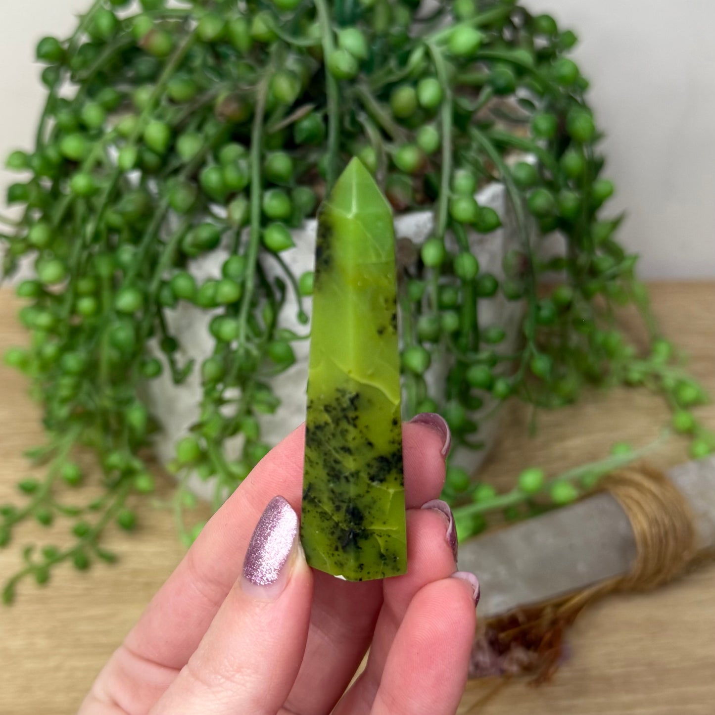 Green Opal Point (77A)
