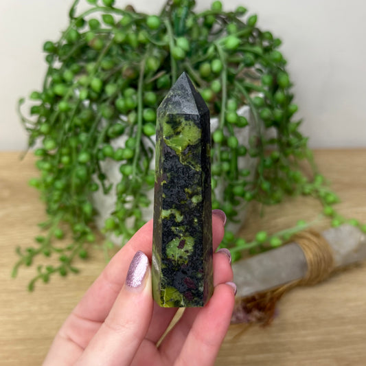 Green Opal Point (86A)
