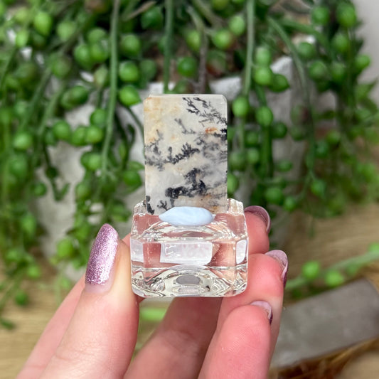 Dendritic Quartz Slab On Stand (Z827)