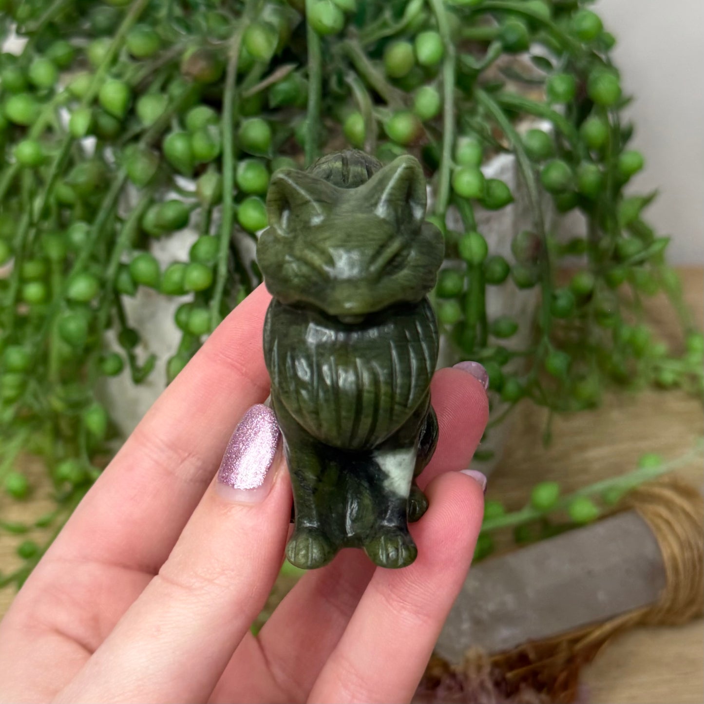 Green Jade Fox (Z975)