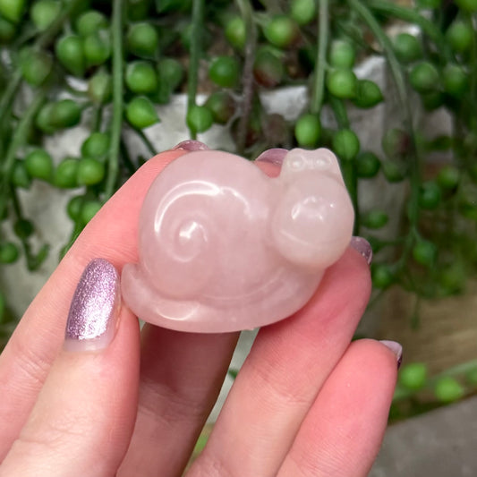 Rose Quartz Snail (129A)