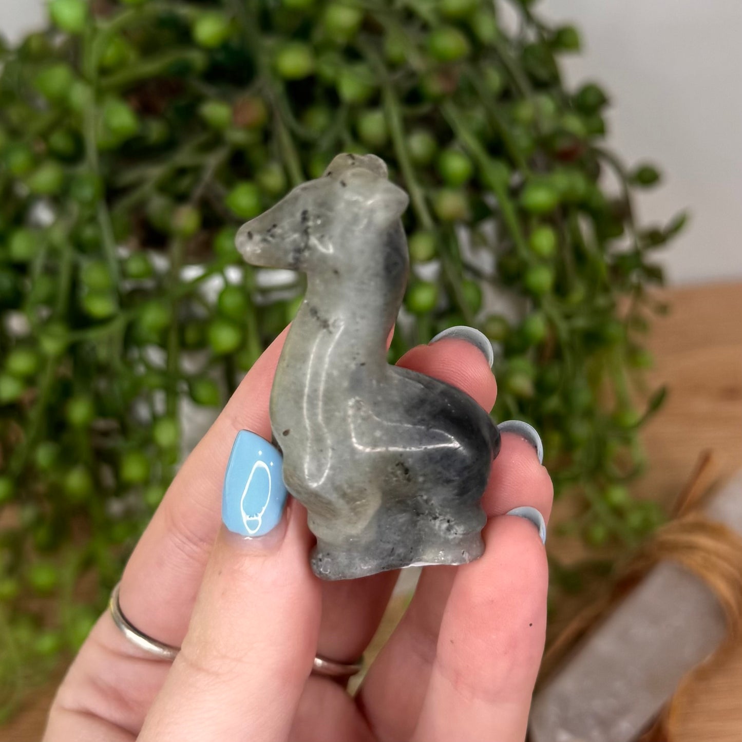 Labradorite Giraffe (U694)