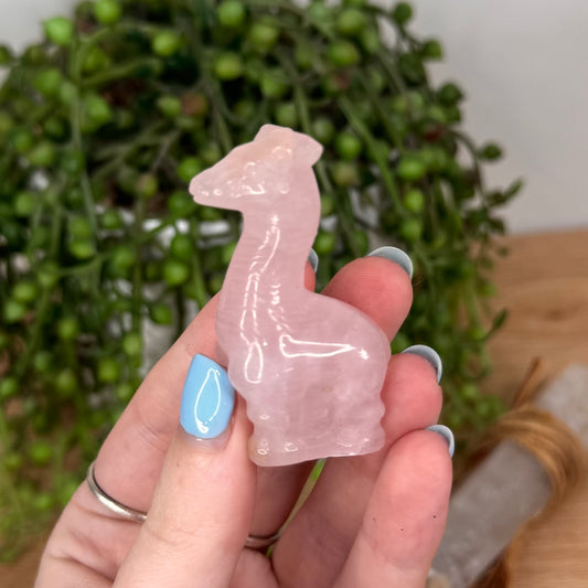 Rose Quartz Giraffe (U701)