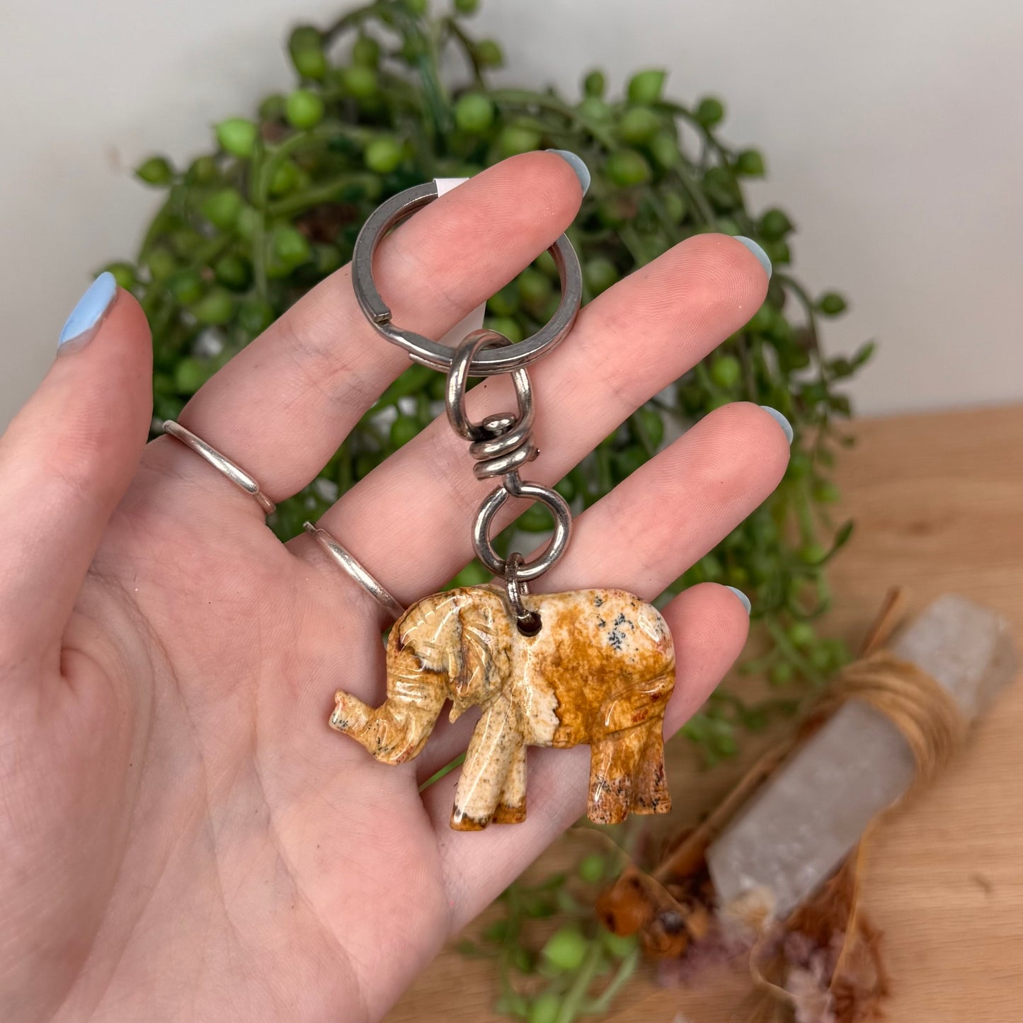 Picture Stone Jasper Elephant Keychain (U653)