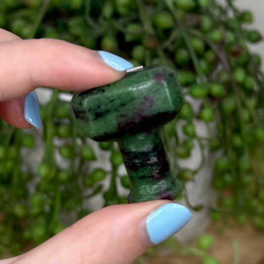 Ruby In Zoisite Hammer (U705)