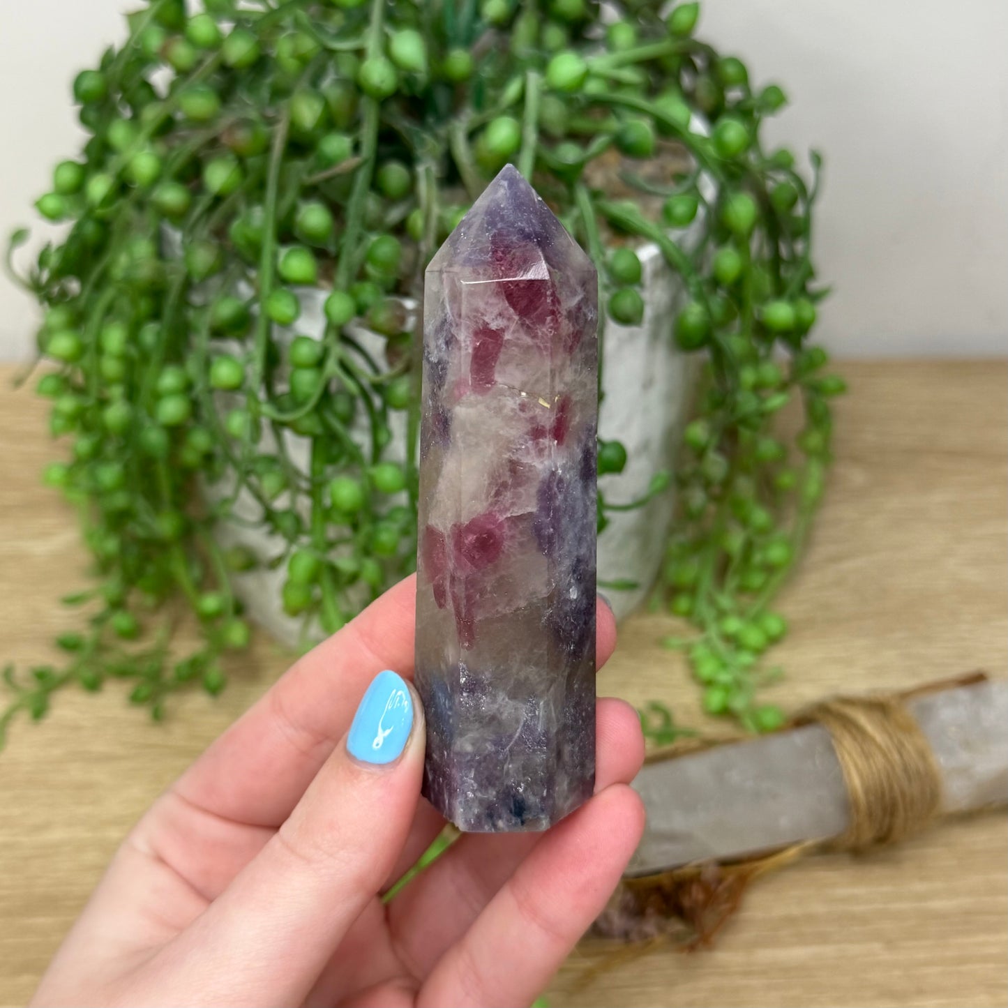 Unicorn Stone Point (207A)