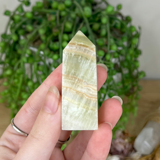 Pistachio Calcite Point (P859)