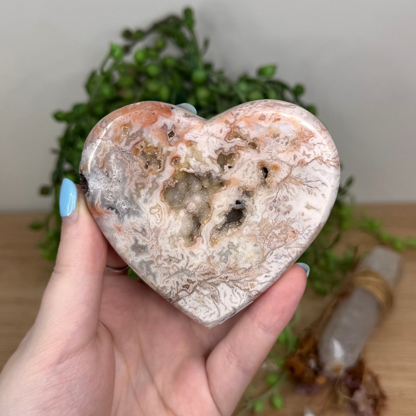 Pink Crazy Lace Agate Heart (U485)