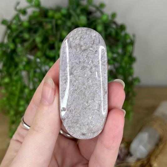 Pink Amethyst Palm Stone (Q123)