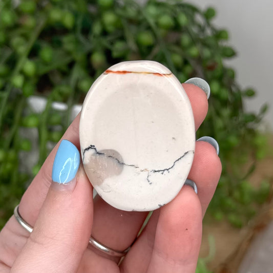 Mookaite Lucky Stone 16