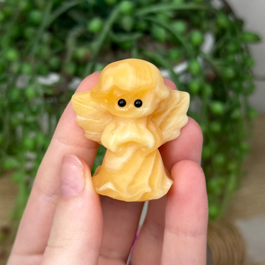 Yellow Calcite Cherub (368A)