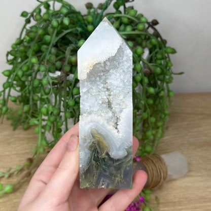 Druzy Moss Agatę Tower (374A)