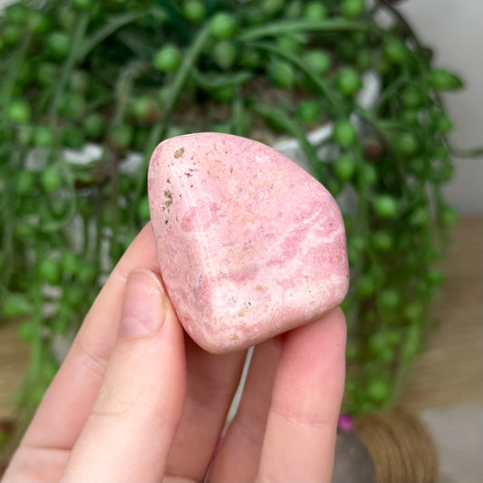 Peruvian Rhodonite Free Form (555A)