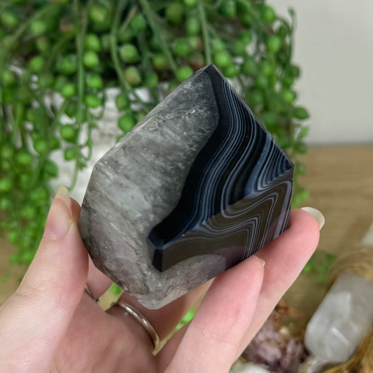 Black Agate Free Form (Q387)