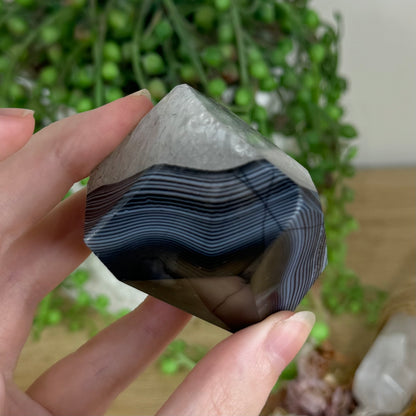 Black Agate Free Form (Q383)
