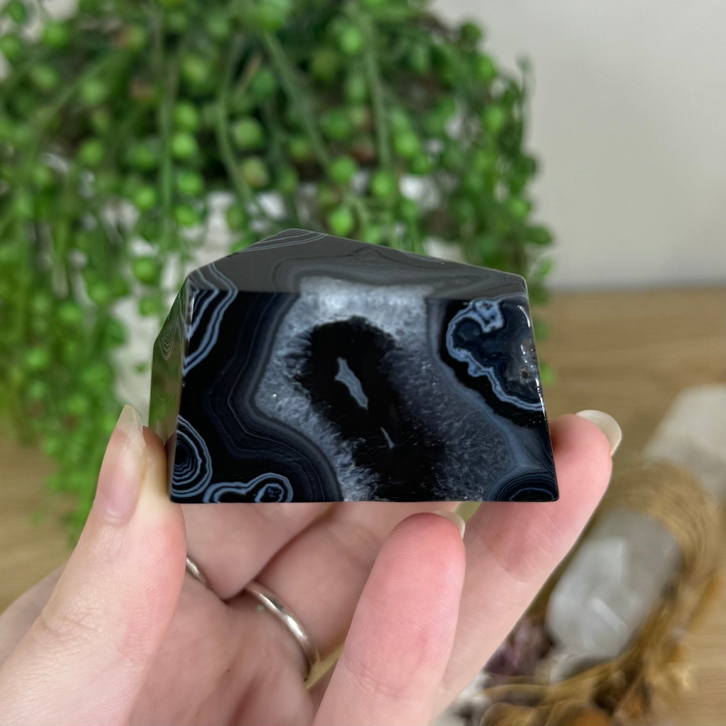 Black Agate Free Form (Q388)