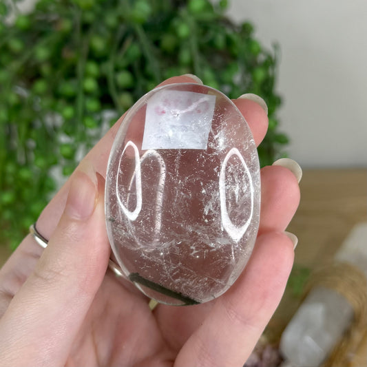 Garden Quartz Palm Stone (Q250)
