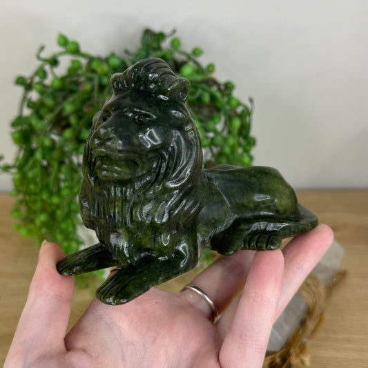 Green Jade Lion (Q404)