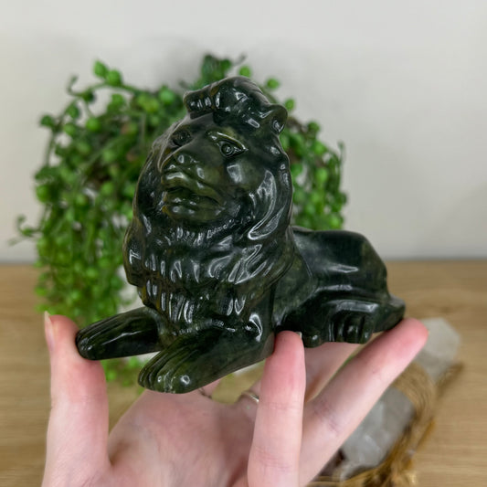 Green Jade Lion (Q405)