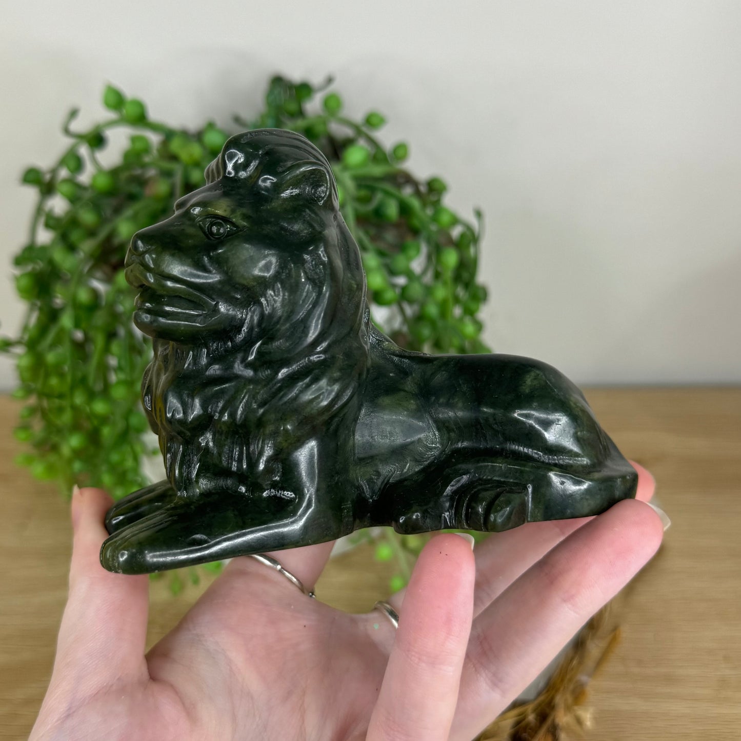 Green Jade Lion (Q405)
