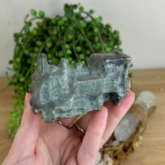 Green Serpentine Train (Q716)