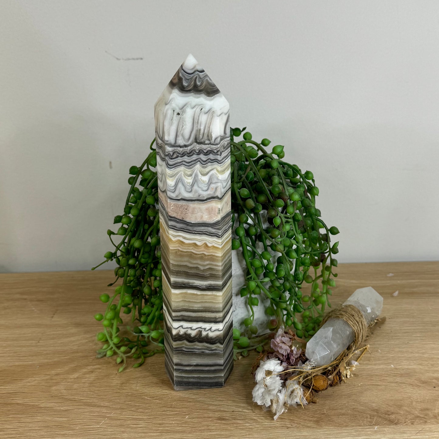 Chocolate Calcite Tower (Q585)