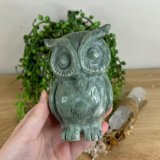 Green Jade Owl (Q453)