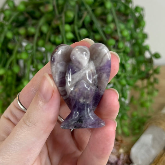 Dream Amethyst Angel (Q461) (Q459)