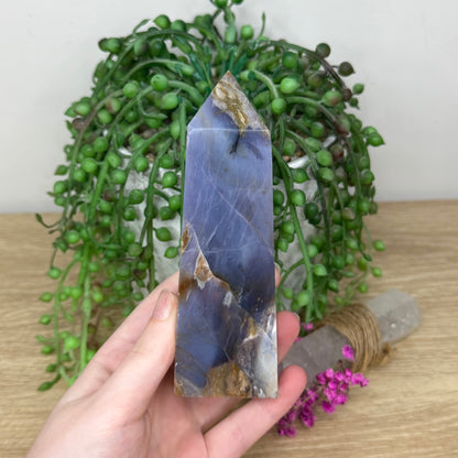 Purple Chalcedony Tower (806A)