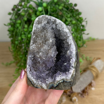 Amethyst Cave (X80)