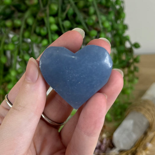 Angelite Heart (Q579)