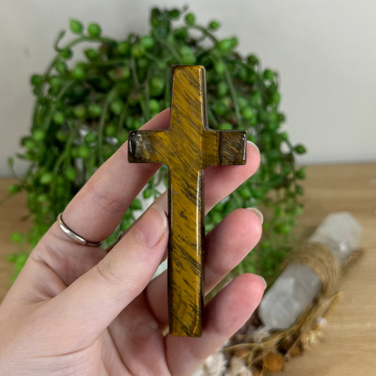 Tiger Eye Cross (Q725)