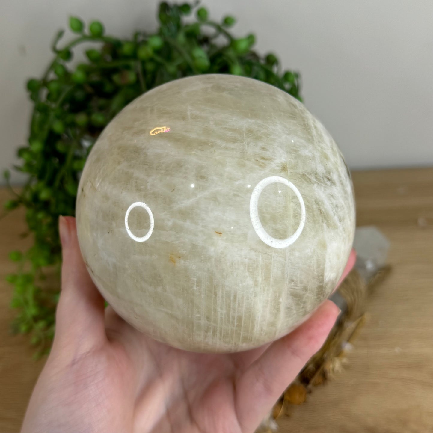 Moonstone Sphere (Q589)