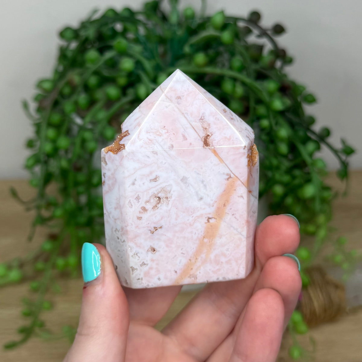 Pink Carnelian Domino Point (221B)