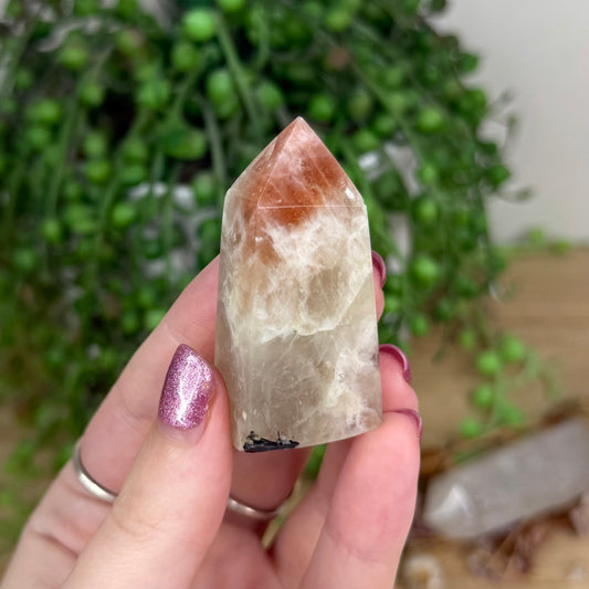 Moonstone / Sunstone Point (W182)