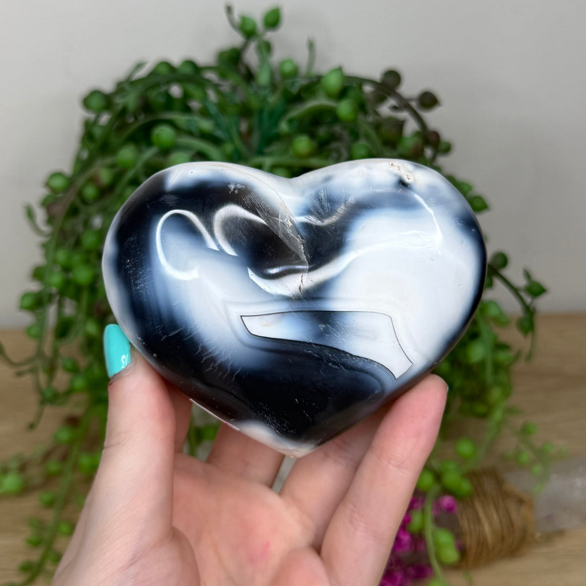 Orca Agate Heart (944A)