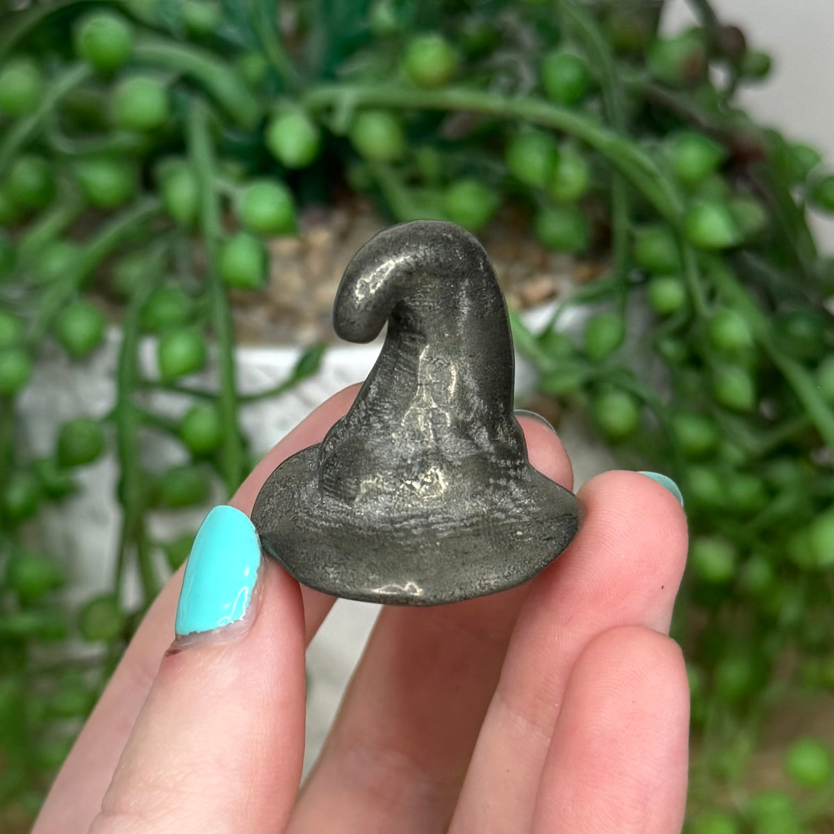 Pyrite Witch Hat (100B)