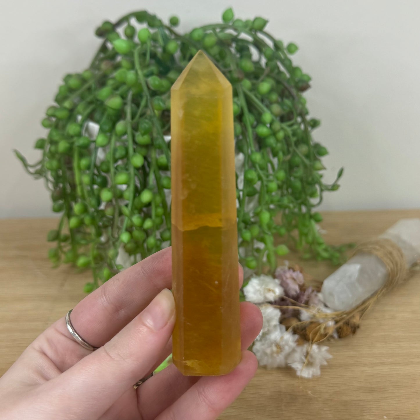 Yellow Fluorite Point (M509)