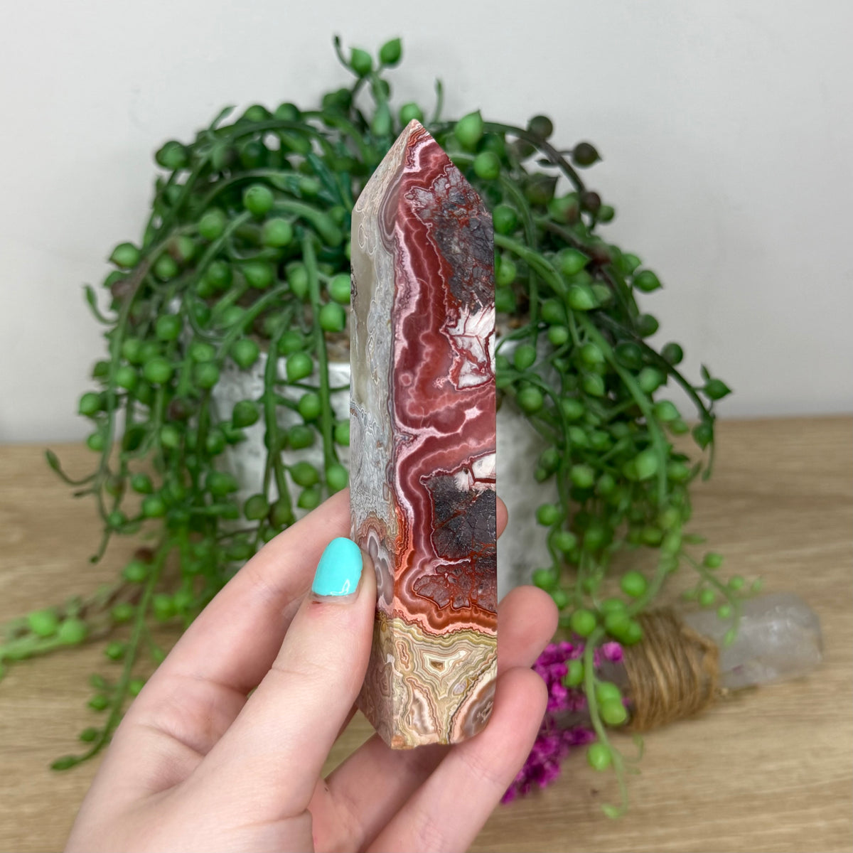 Mexican Crazy Lace Agate Point (305B)