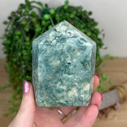 Green Jasper Domino Point (U899)
