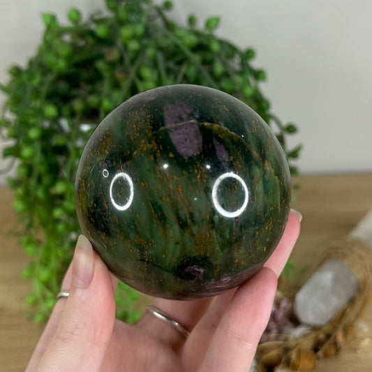 Ruby In Zoisite Sphere (Q789)