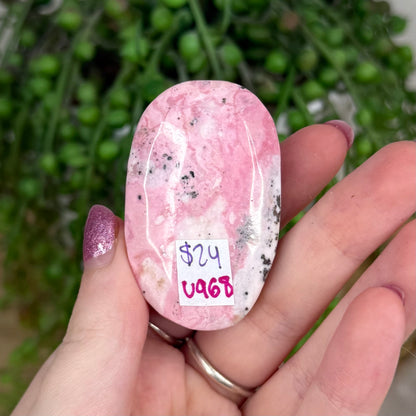 Peruvian Rhodonite Palm Stone (U968)