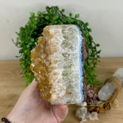Citrine Cave (R85)