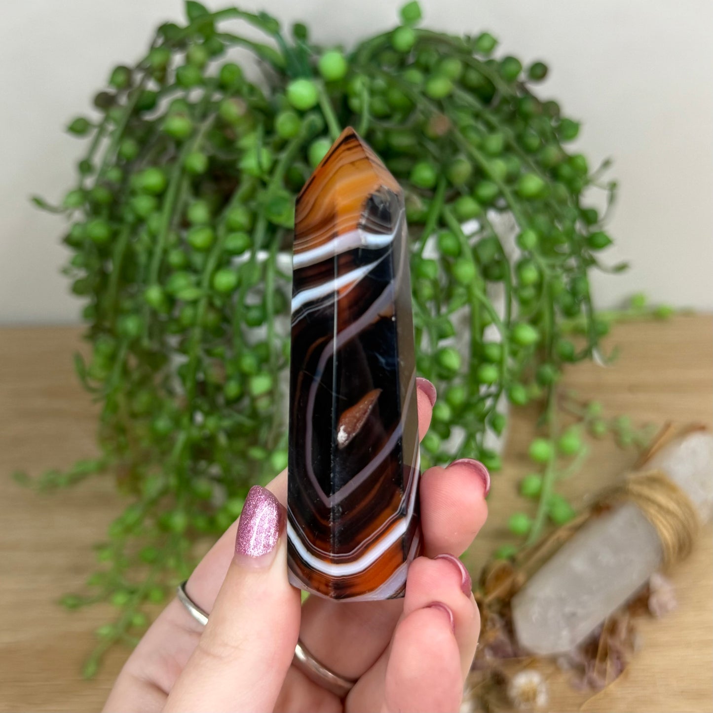 Sardonyx Point (W70)